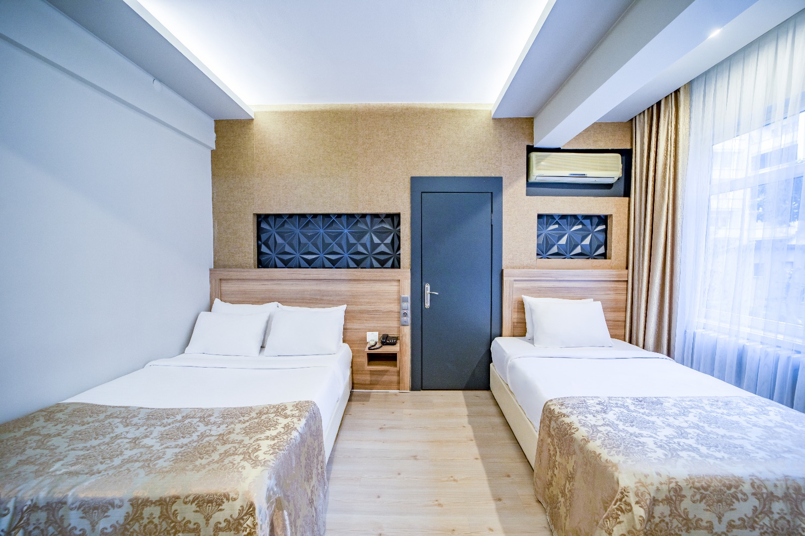 Triple Room with Garden View